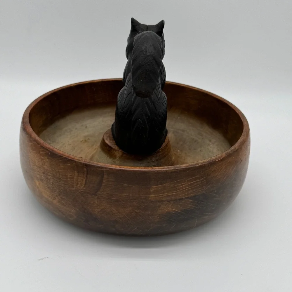 Vintage Cast Iron Mechanical Squirrel Nutcracker Turned Wood Walnut Bowl 8